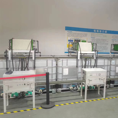 Baterai Aliran Vanadium 50kw/200kwh Untuk Sistem Penyimpanan Energi Matahari dan Angin